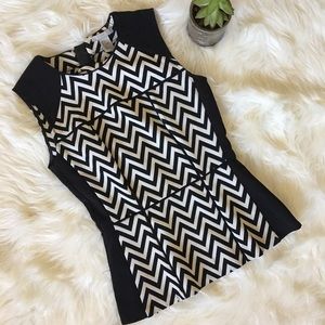 H&M Black & White Chevron Zipper Back Peplum Top